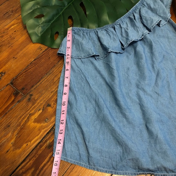 Old Navy Chambray Style Top - Picture 12 of 12